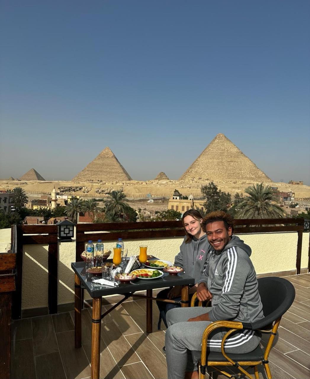 Pyramids Era View Hotel Kafret el-Gabal Buitenkant foto